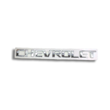 EMBLEMA INYECTADO CHEVROLET SPARK / AVEO / OPTRA / SAIL TRASERO LETRAS ADHESIVAS CROMADO