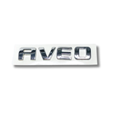 EMBLEMA INYECTADO CHEVROLET AVEO TRASERO LETRAS ADHESIVAS TONO CROMADO